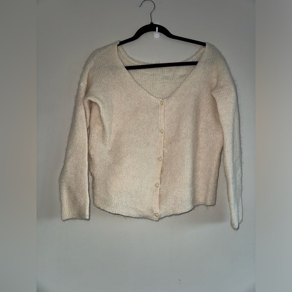 Sezane Barry Ecru Ivory Cream Mohair Alpaca V Neck Rib Knit Button Up Cardigan - Picture 4 of 7